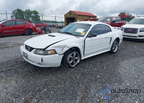 2001 Ford Mustang из США, поврежденный, VIN 1FAFP40401F177202